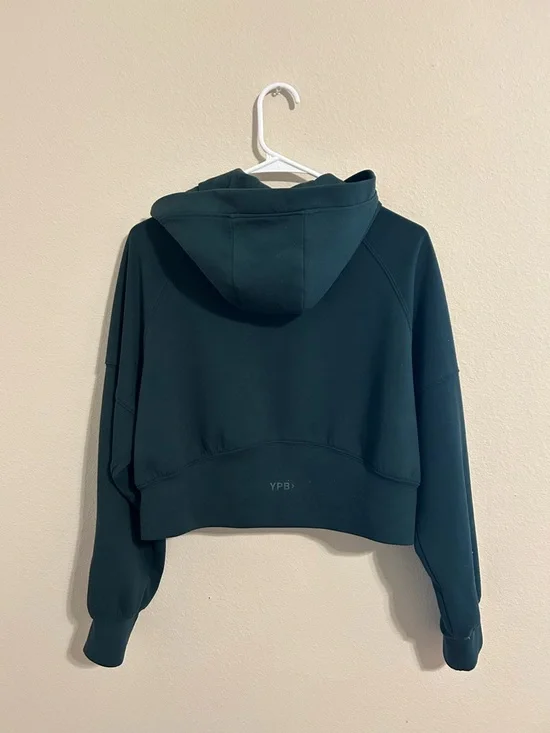 Abercrombie & Fitch YPB cropped hoodie - Picture 4 of 6